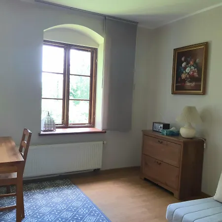 Gospodarstwo wiejskie Dworek Szarki