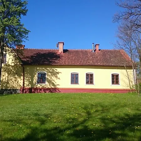 Dworek * Szarki