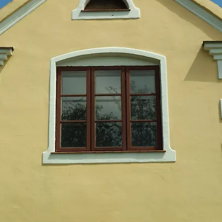 Dworek Szarki